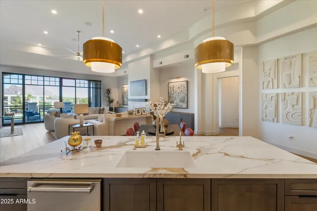 $4,995,000 | 2 Biltmore Estates Drive, Unit 313, Phoenix, AZ 85016