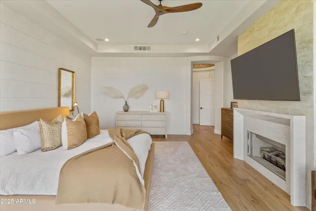 $4,995,000 | 2 Biltmore Estates Drive, Unit 313, Phoenix, AZ 85016