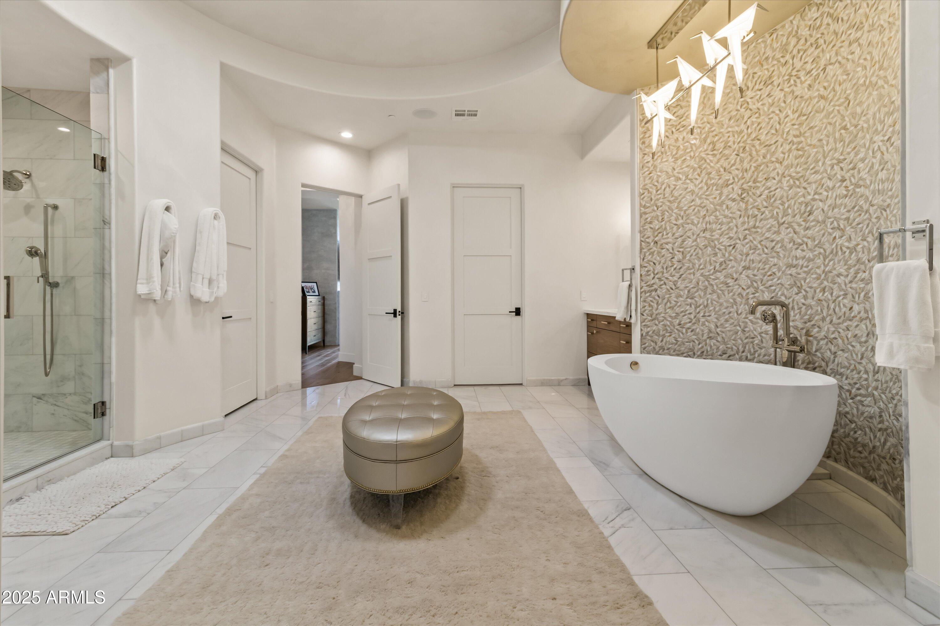 2 Biltmore Estates Drive, Unit 313 Phoenix, AZ 85016 - Photo 38 of 93 23-IMG_3998