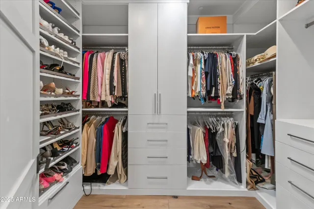 $4,995,000 | 2 Biltmore Estates Drive, Unit 313, Phoenix, AZ 85016