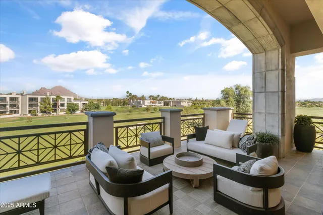 $5,250,000 | 2 Biltmore Estates Drive, Unit 313, Phoenix, AZ 85016