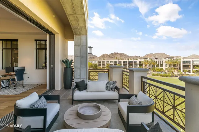 $4,995,000 | 2 Biltmore Estates Drive, Unit 313, Phoenix, AZ 85016