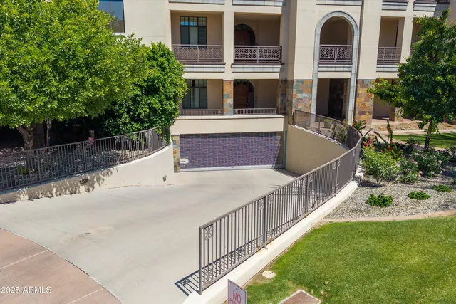 $4,995,000 | 2 Biltmore Estates Drive, Unit 313, Phoenix, AZ 85016