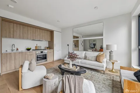 $1,299,000 | 915 North Point Street, Unit R2, San Francisco, CA 94109
