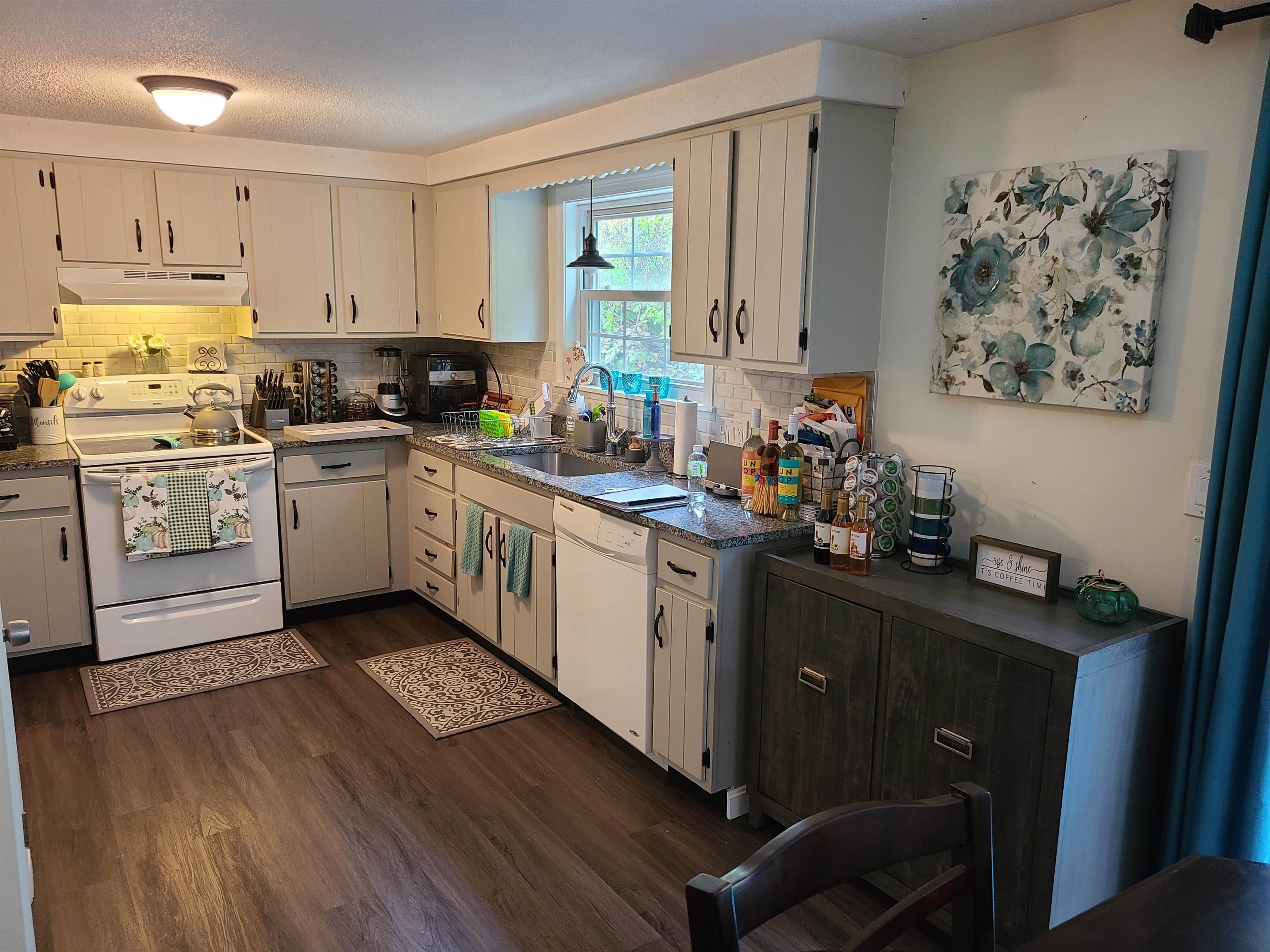 29 East Ridge Road Merrimack, NH 03054 - Photo 7 of 17 Gallery Image 7