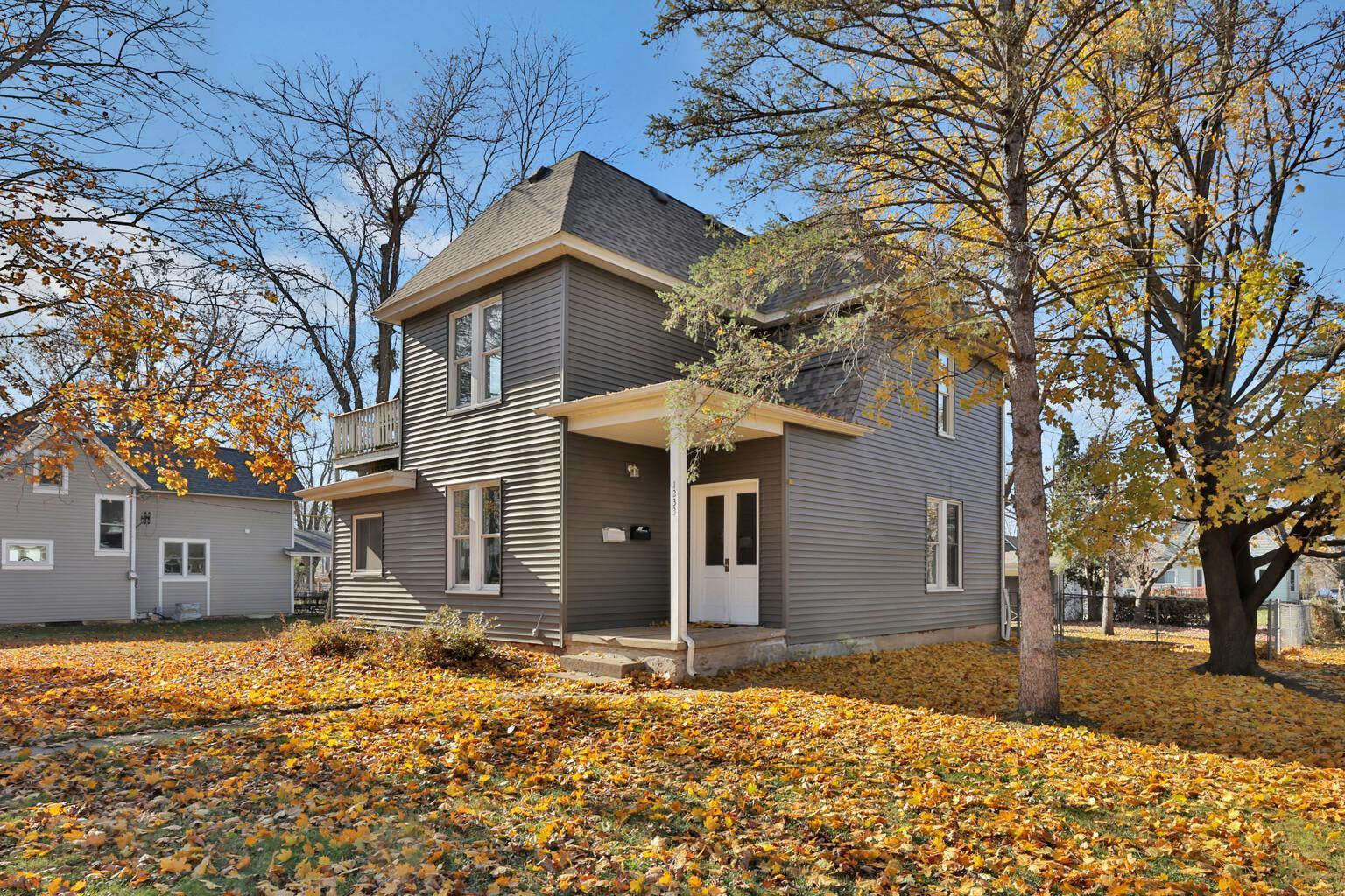 1233 7th Street Hudson, WI 54016 - Photo 1 of 51