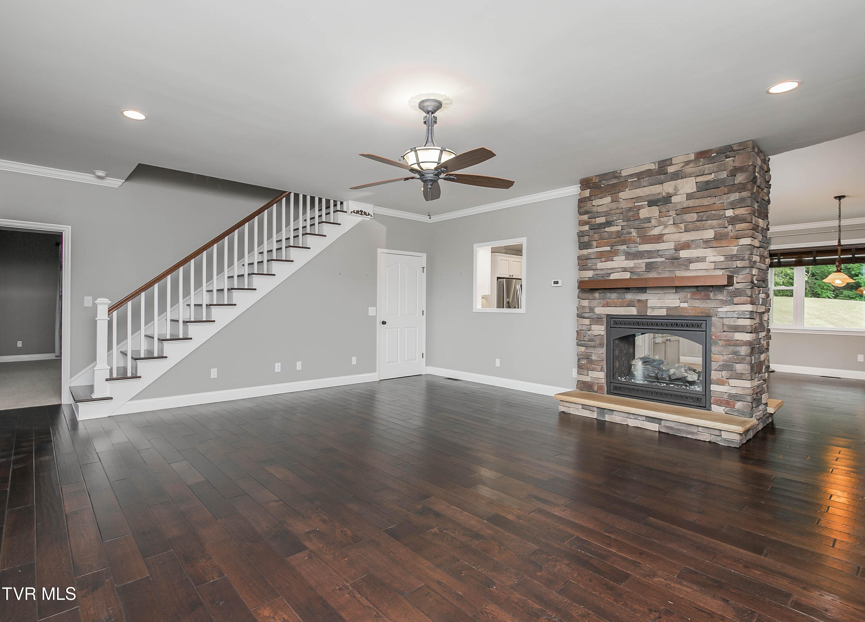 305 Milburnton Road Limestone, TN 37681 - Photo 14 of 46 Milburton-14
