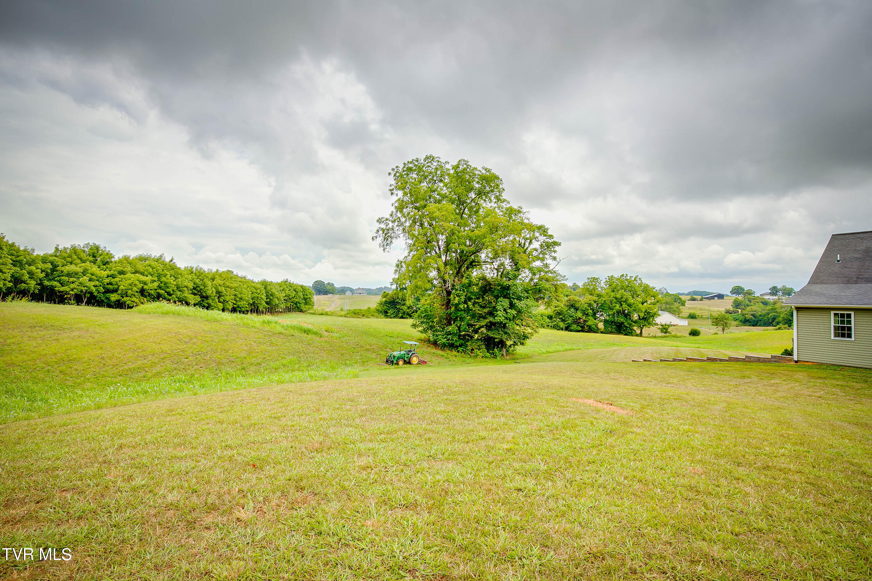 305 Milburnton Road Limestone, TN 37681 - Photo 39 of 46 Milburton-42