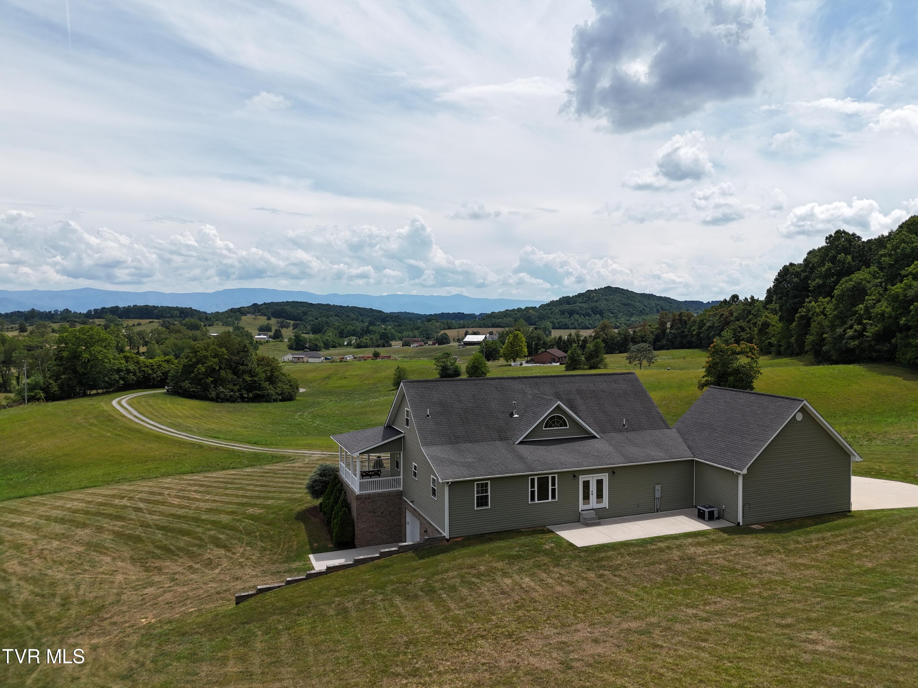305 Milburnton Road Limestone, TN 37681 - Photo 44 of 46 DJI_20240719145406_0048_D