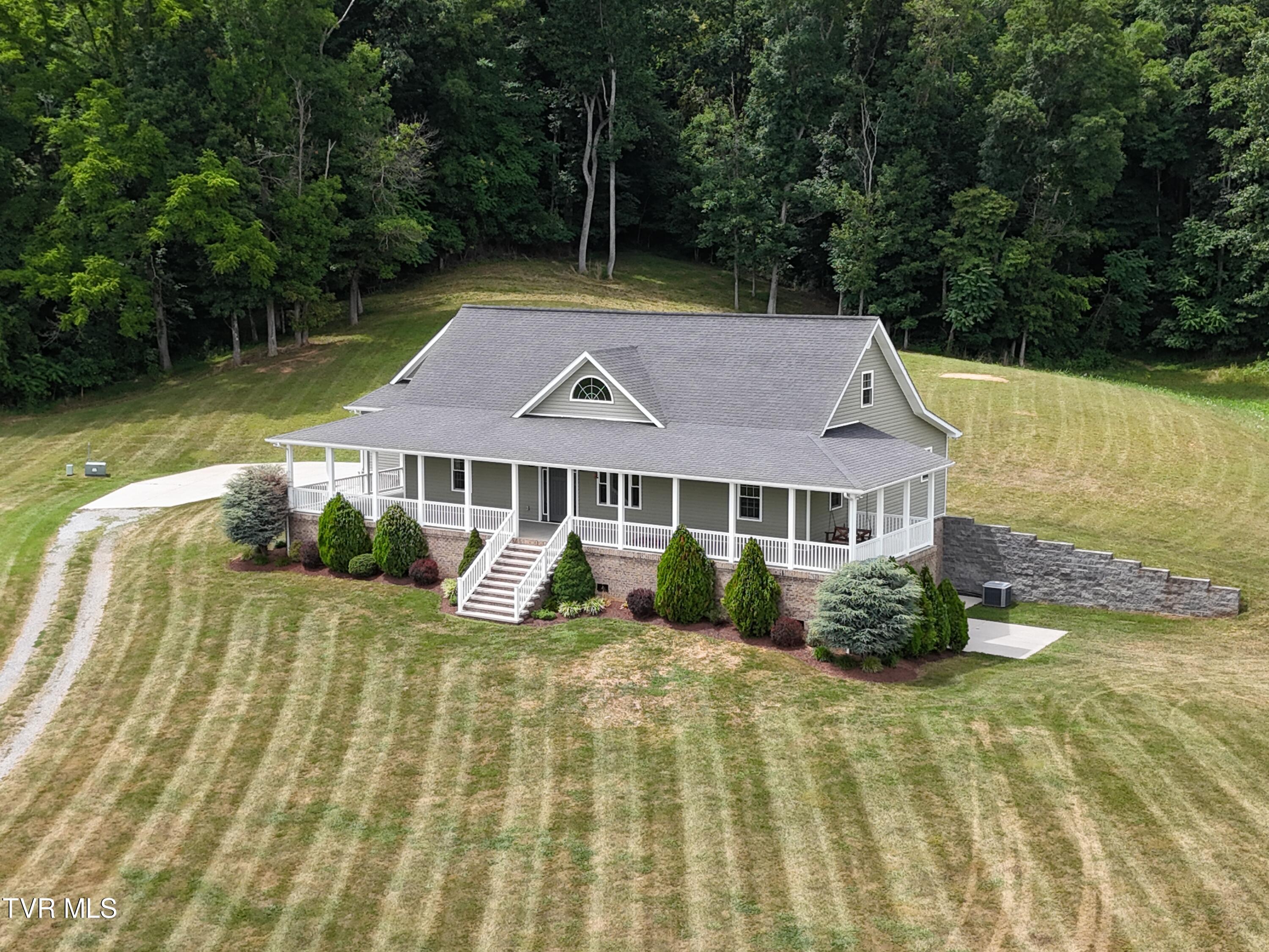 305 Milburnton Road Limestone, TN 37681 - Photo 45 of 46 DJI_20240719145516_0050_D