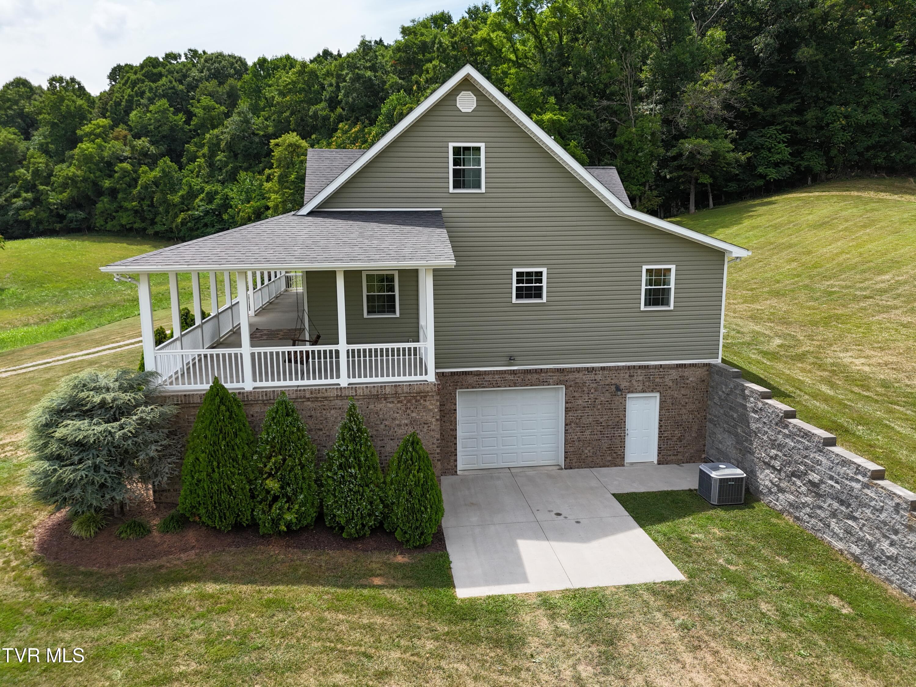 305 Milburnton Road Limestone, TN 37681 - Photo 46 of 46 DJI_20240719145105_0044_D