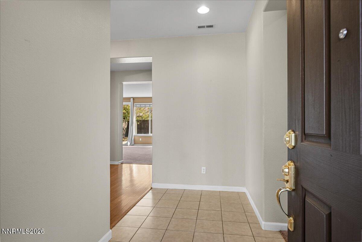 455 Sysonby Court Reno, NV 89521 - Photo 8 of 36 05-455 Sysonby Ct Reno NV 89521 (1 of 39