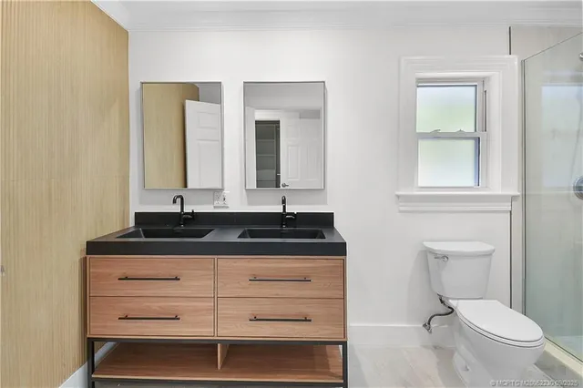 $5,500 | 4 Copaire Road, Sewall's Point, FL 34996