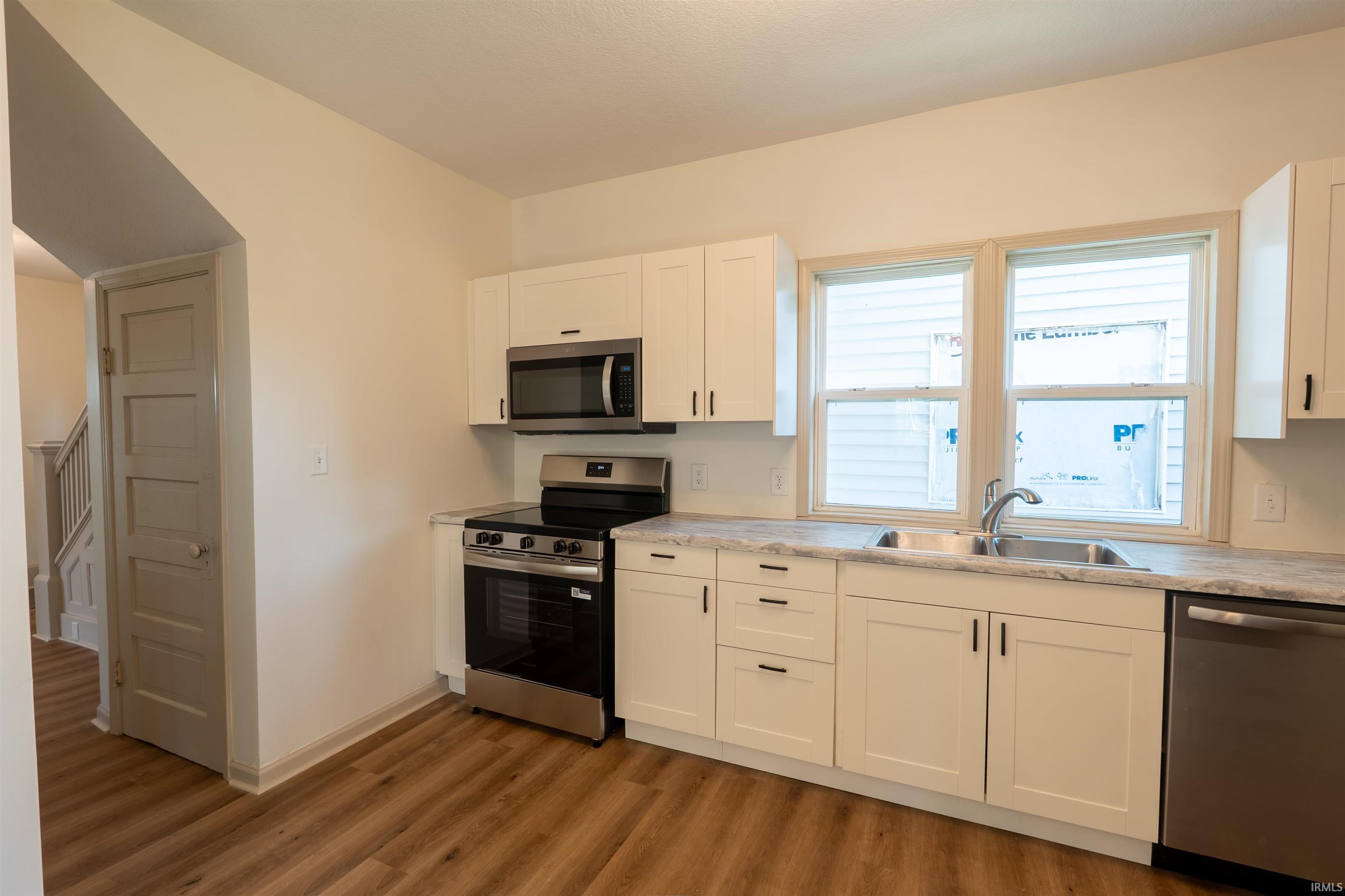 2916 Oliver Street Fort Wayne, IN 46806 - Photo 12 of 31