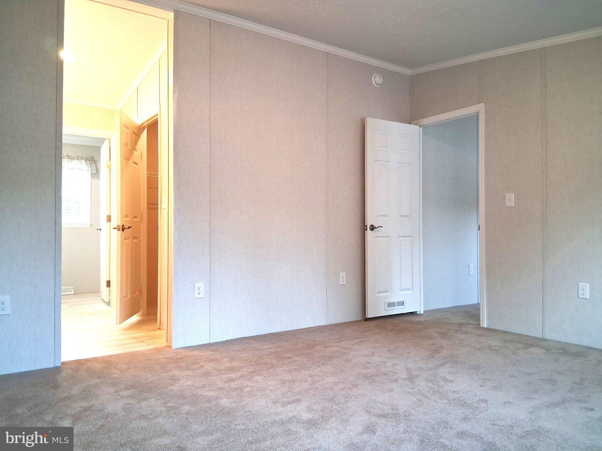 500 Mt Airy Road, Unit 31 Stevens, PA 17578 - Photo 21 of 34 Primary Bedroom
