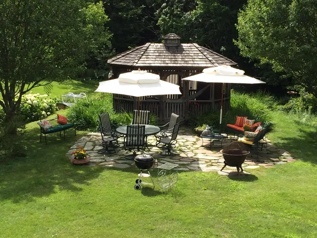 $699,000 | 960 E Road, Waitsfield, VT 05673