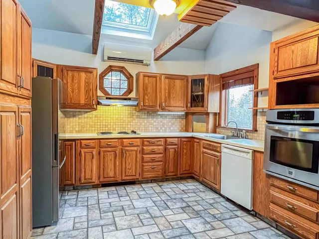 $699,000 | 960 E Road, Waitsfield, VT 05673