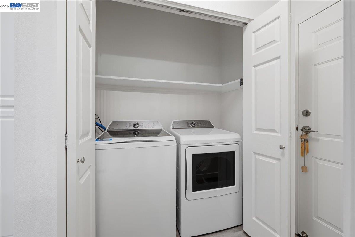 130 Sutter Creek Lane San Ramon, CA 94583 - Photo 49 of 56 a utility room with dryer and washer