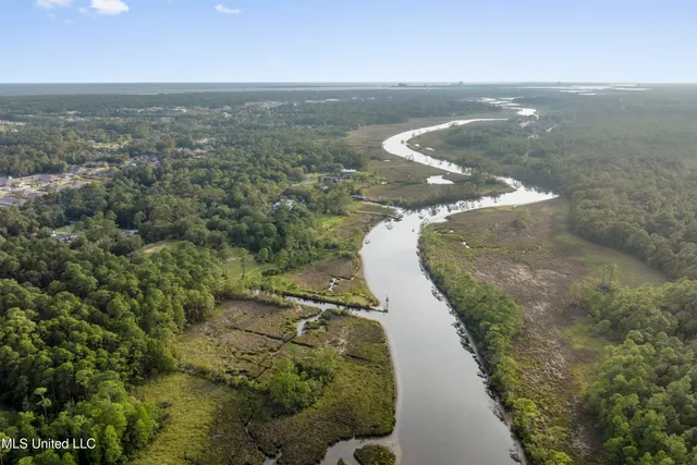 $1,350,000 | 8.13-acres Dixie Street, Ocean Springs, MS 39564