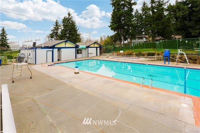 2010 Southeast 16th Court Renton, WA 98055 - Photo 20 of 20 Gallery Image 20