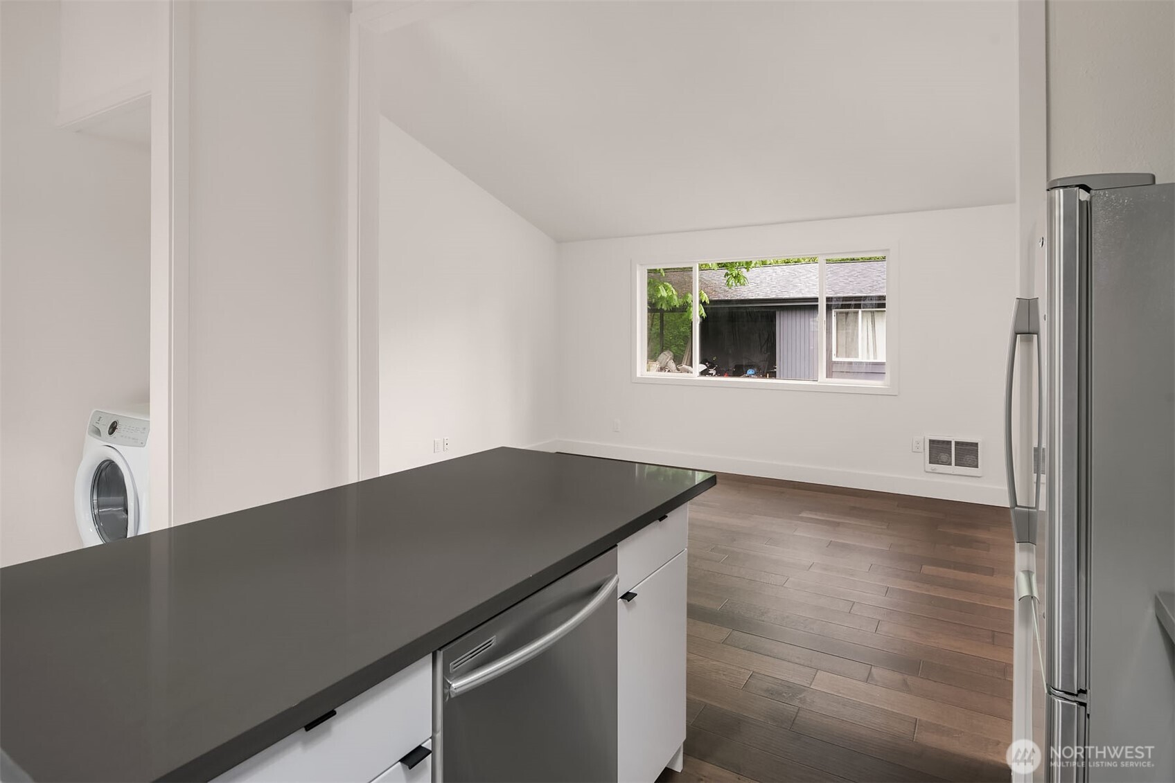 340 Southeast Clark Street Issaquah, WA 98027 - Photo 13 of 19