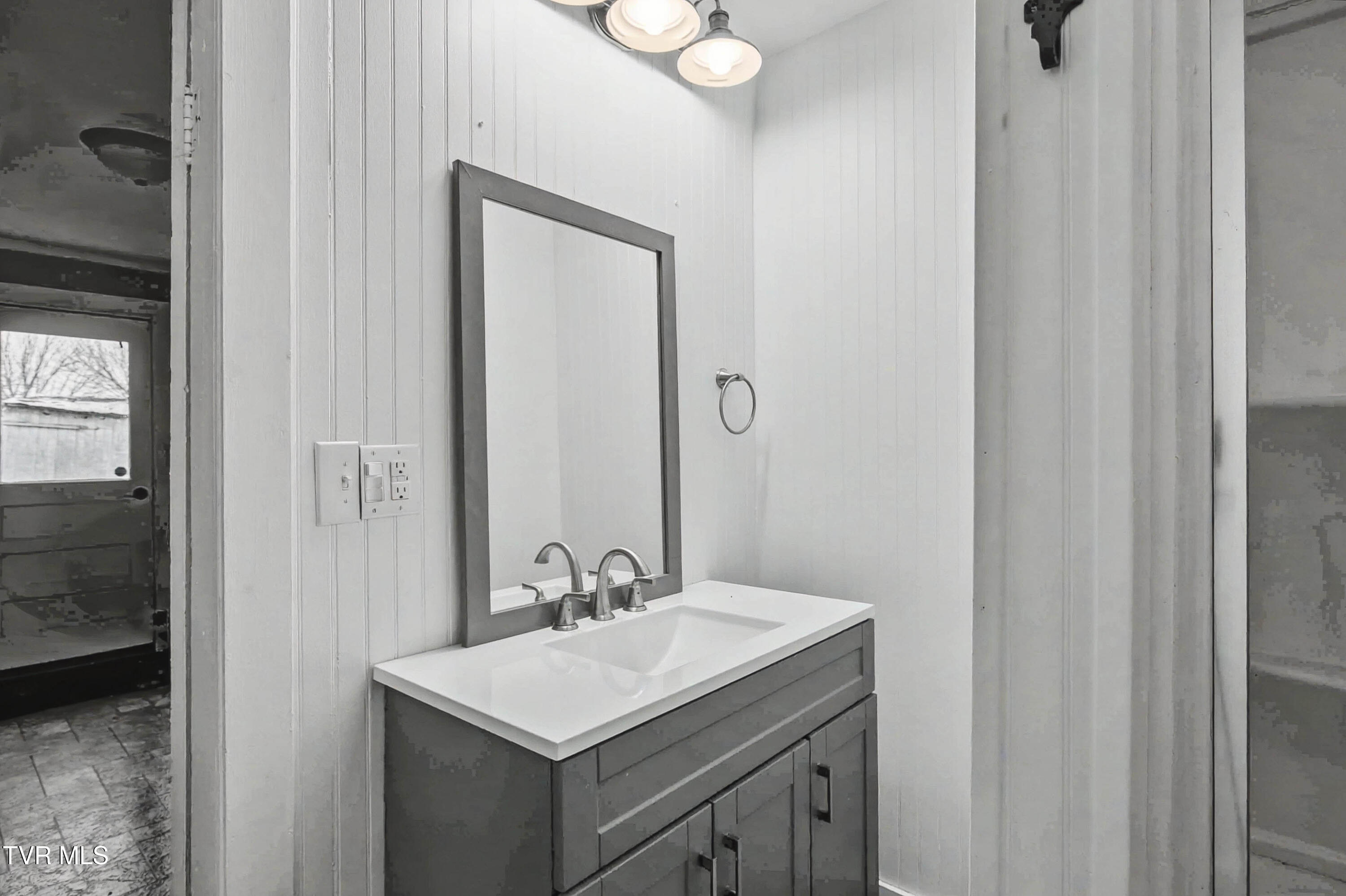 109 Clear Springs Road Limestone, TN 37681 - Photo 19 of 31 109 Clear Springs Rd-19