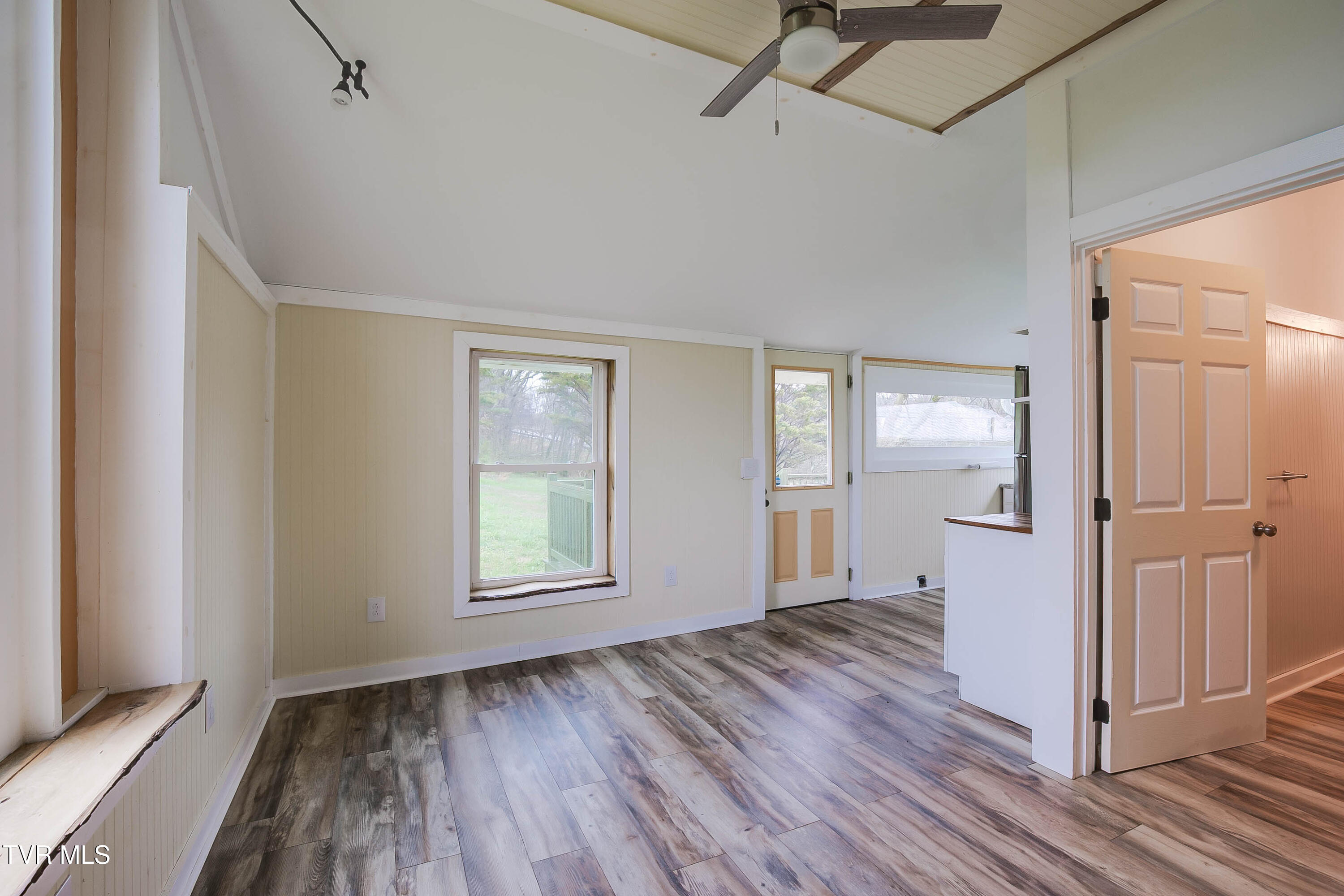 109 Clear Springs Road Limestone, TN 37681 - Photo 25 of 31 109 Clear Springs Rd-25