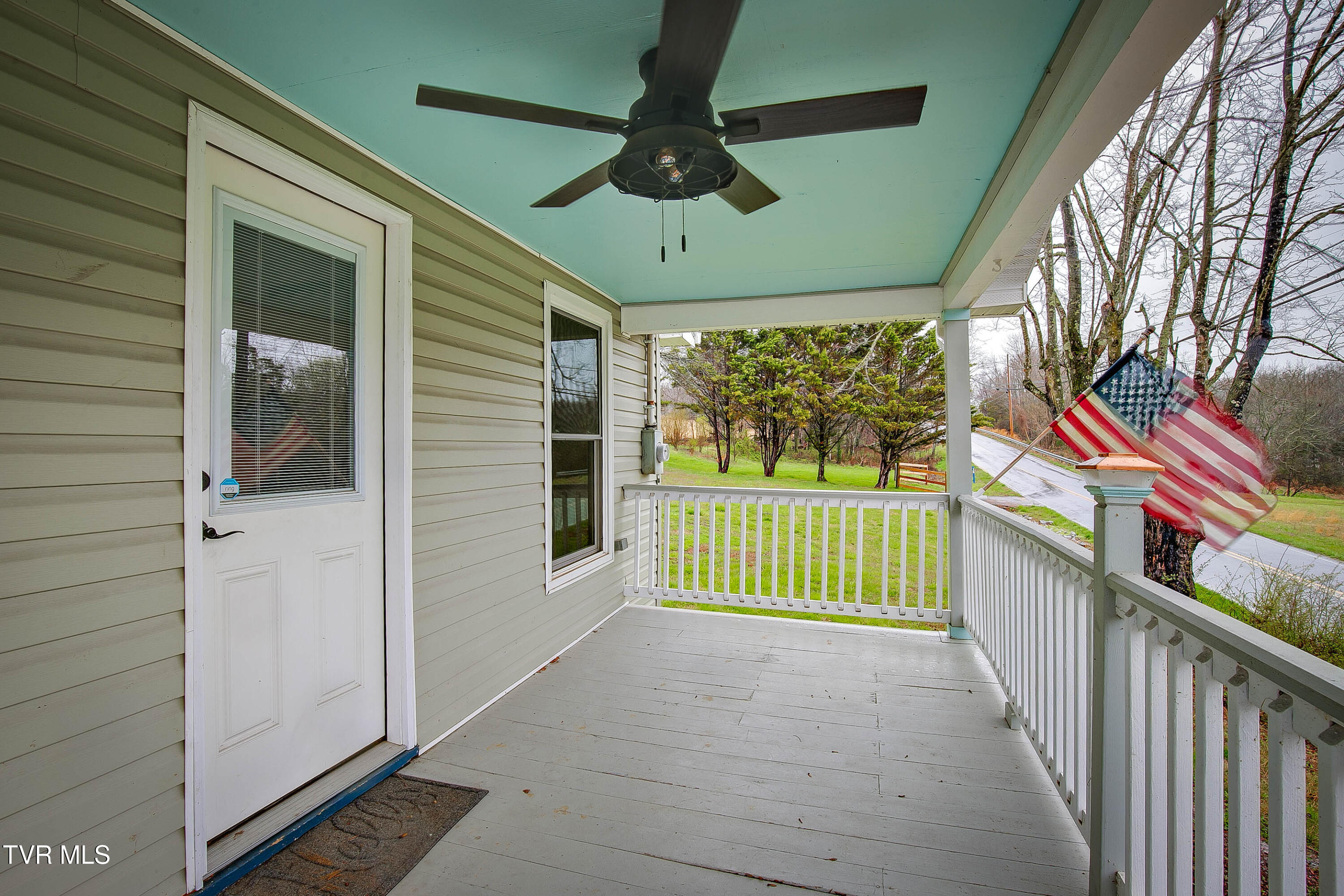 109 Clear Springs Road Limestone, TN 37681 - Photo 6 of 31 109 Clear Springs Rd-6