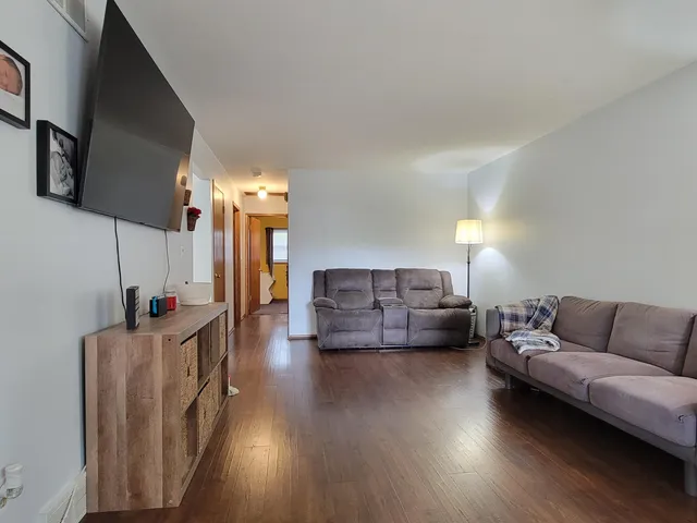 $239,900 | 3147 South 49th Street, Milwaukee, WI 53219