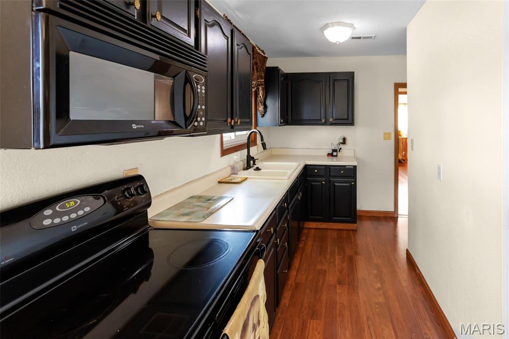 1315 West Main Street Grafton, IL 62037 - Photo 15 of 39