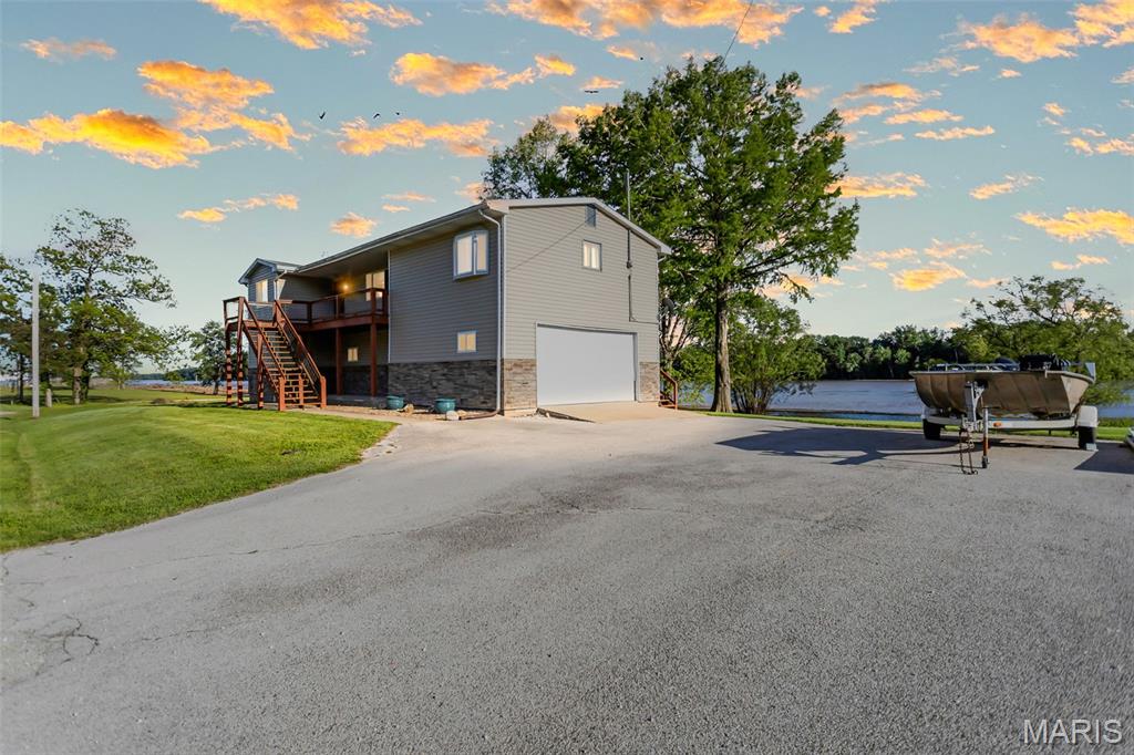 1315 West Main Street Grafton, IL 62037 - Photo 4 of 39