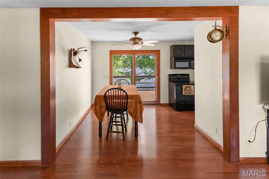 1315 West Main Street Grafton, IL 62037 - Photo 7 of 39