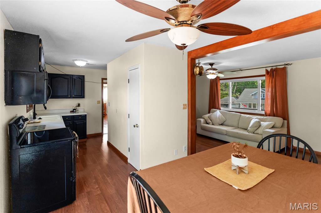 1315 West Main Street Grafton, IL 62037 - Photo 8 of 39