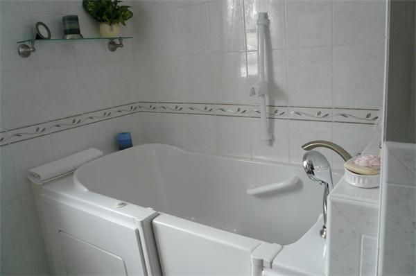 23 Whittier Road Billerica, MA 01821 - Photo 18 of 25 a close view of a sink in a bathroom