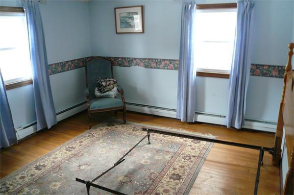 23 Whittier Road Billerica, MA 01821 - Photo 21 of 25 a view of entryway