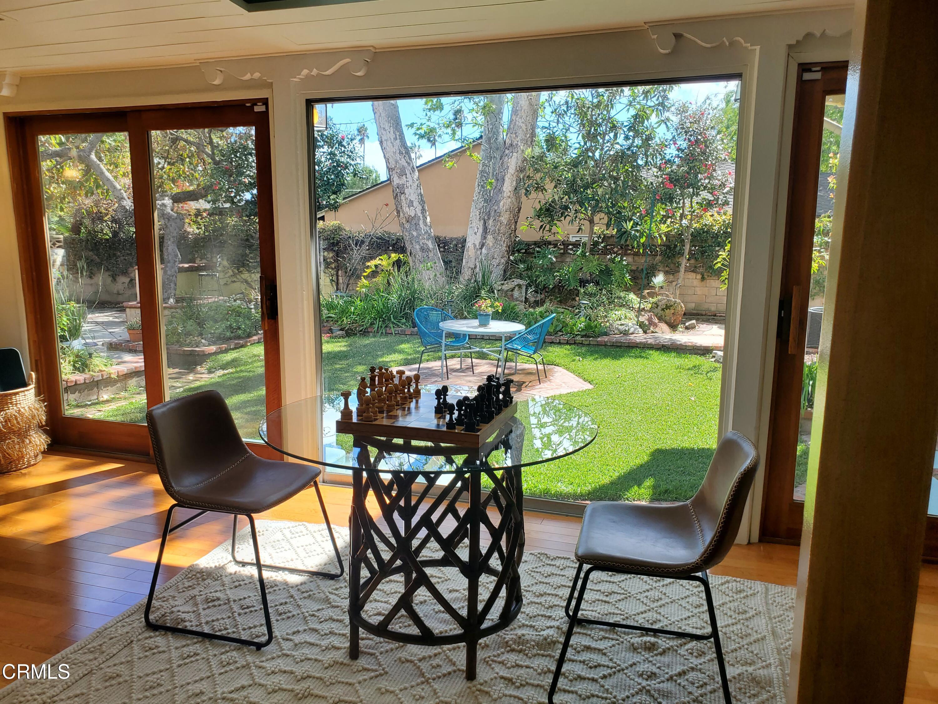 1436 North Arroyo Boulevard Pasadena, CA 91103 - Photo 18 of 44 Fam Room view to Garden