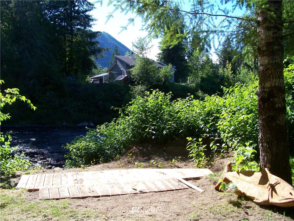 132 Findley Road Morton, WA 98356 - Photo 3 of 16 Gallery Image 3