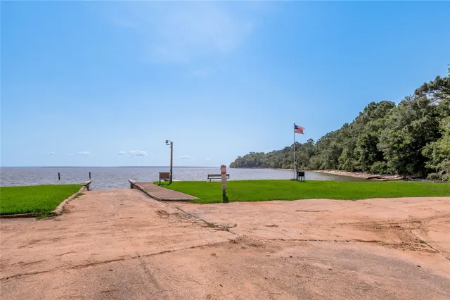 a view of outdoor space