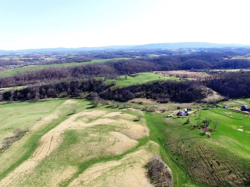 672 Brushy Mountain Road, Unit 11A Rural Retreat, VA 24368 - Photo 53 of 55 Gallery Image 53