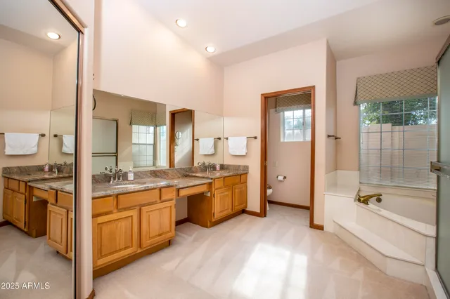 $725,000 | 1129 East Knight Lane, Tempe, AZ 85284