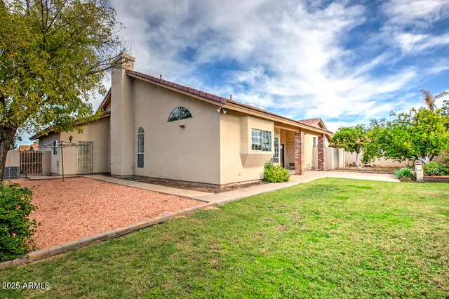 $725,000 | 1129 East Knight Lane, Tempe, AZ 85284
