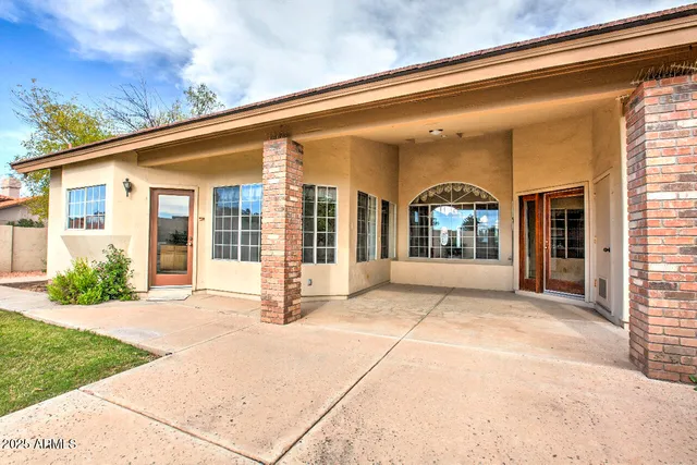 $725,000 | 1129 East Knight Lane, Tempe, AZ 85284