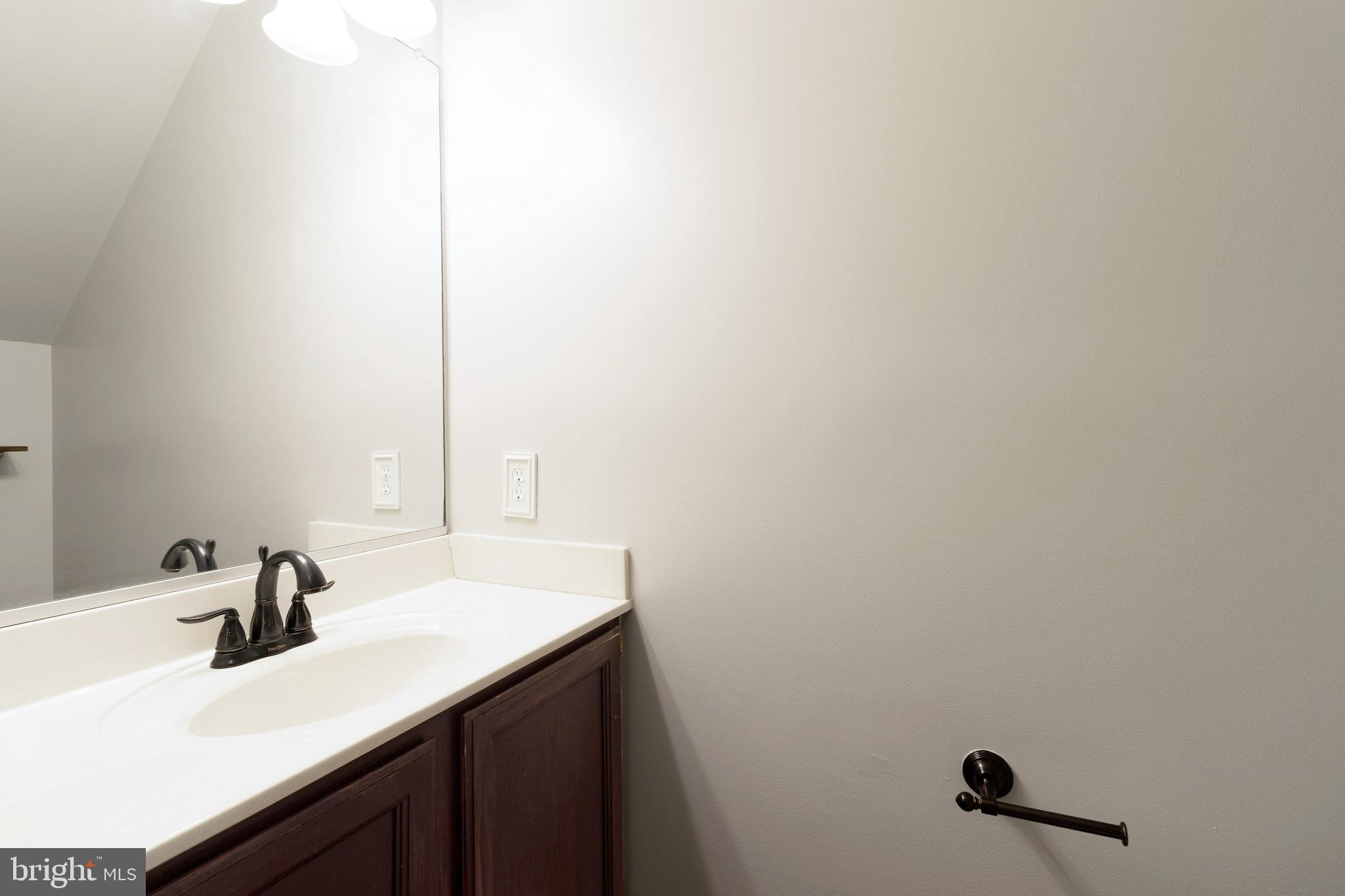 2415 Winding Ridge Road Odenton, MD 21113 - Photo 17 of 35 Gallery Image 17