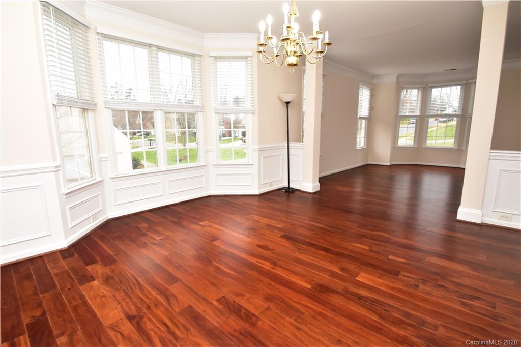 3202 Arklow Road Charlotte, NC 28269 - Photo 8 of 41 Gallery Image 8