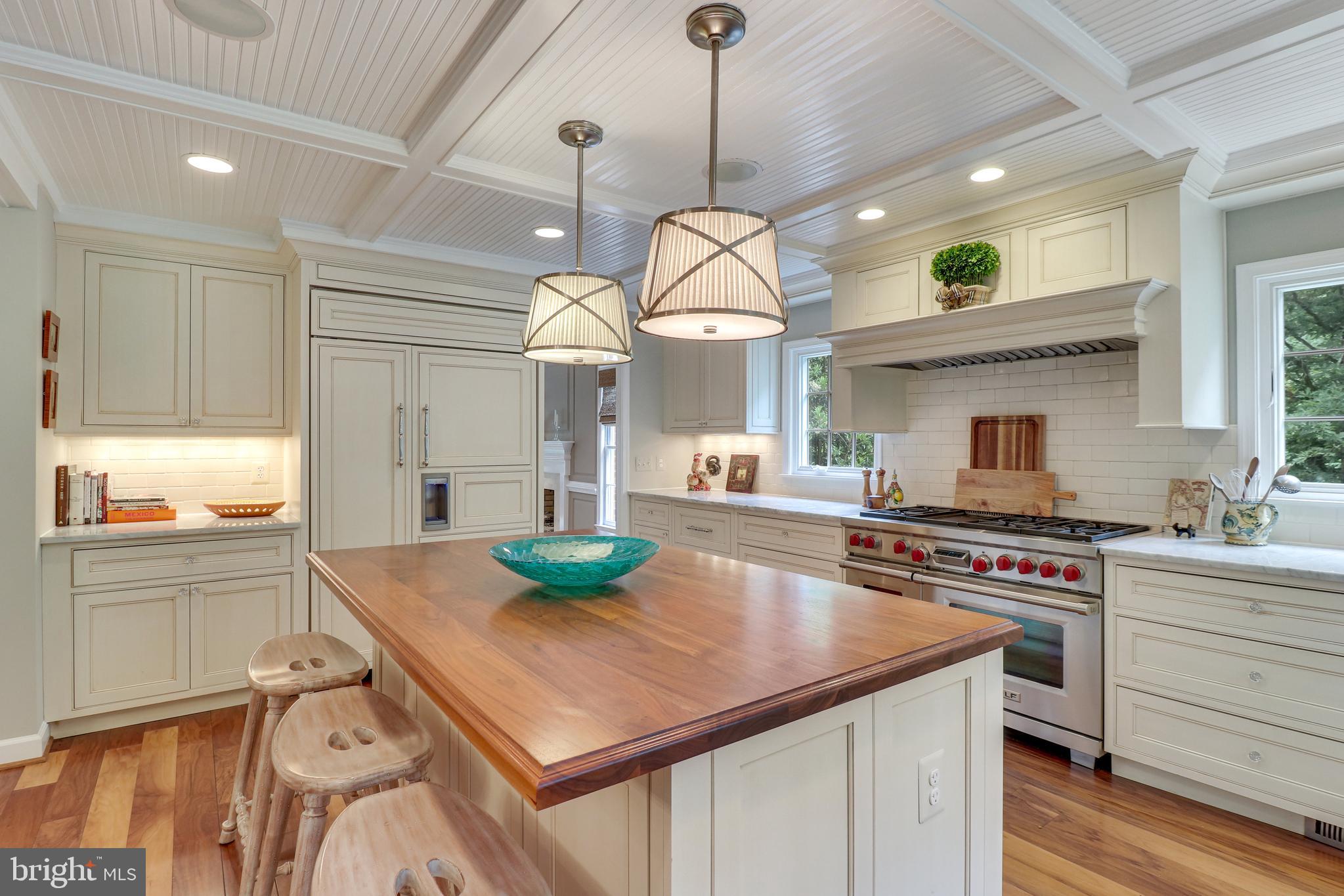 8618 Brook Road McLean, VA 22102 - Photo 13 of 81