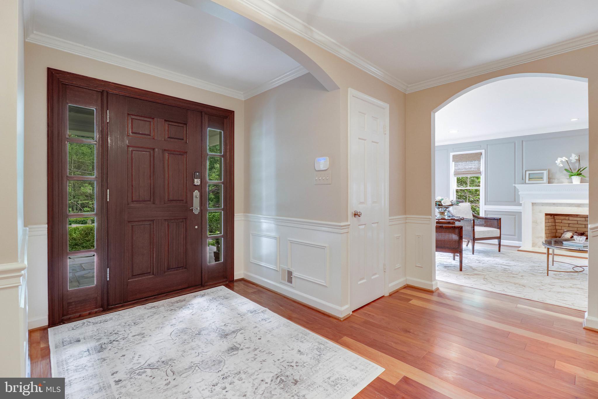 8618 Brook Road McLean, VA 22102 - Photo 4 of 81