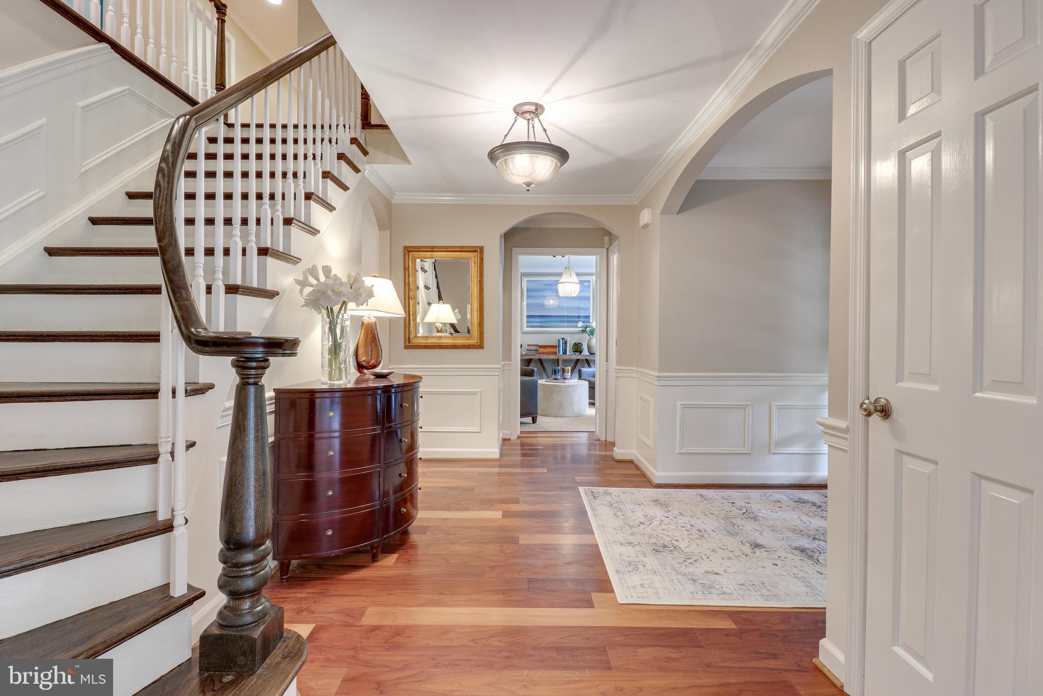 8618 Brook Road McLean, VA 22102 - Photo 6 of 81