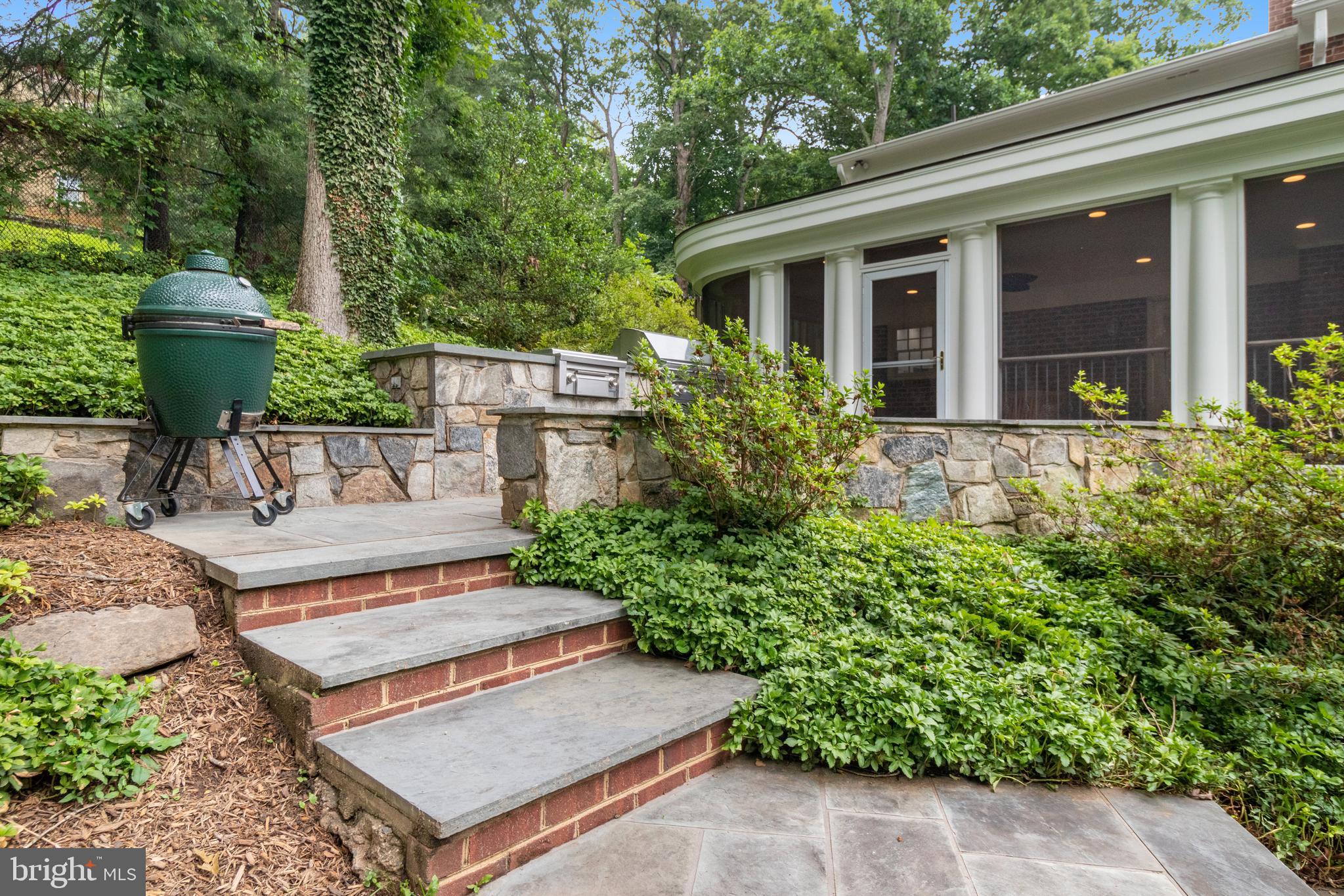 8618 Brook Road McLean, VA 22102 - Photo 76 of 81