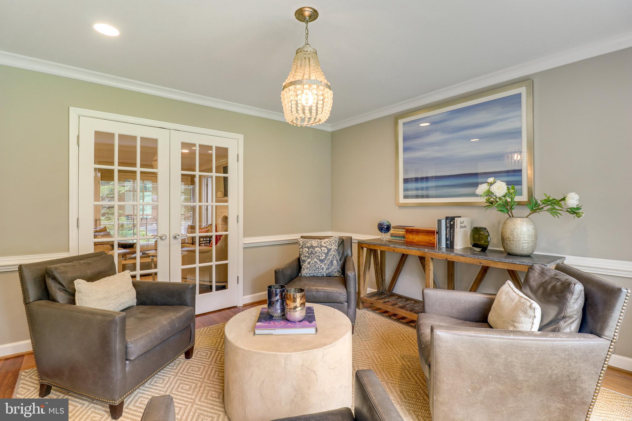 8618 Brook Road McLean, VA 22102 - Photo 8 of 81