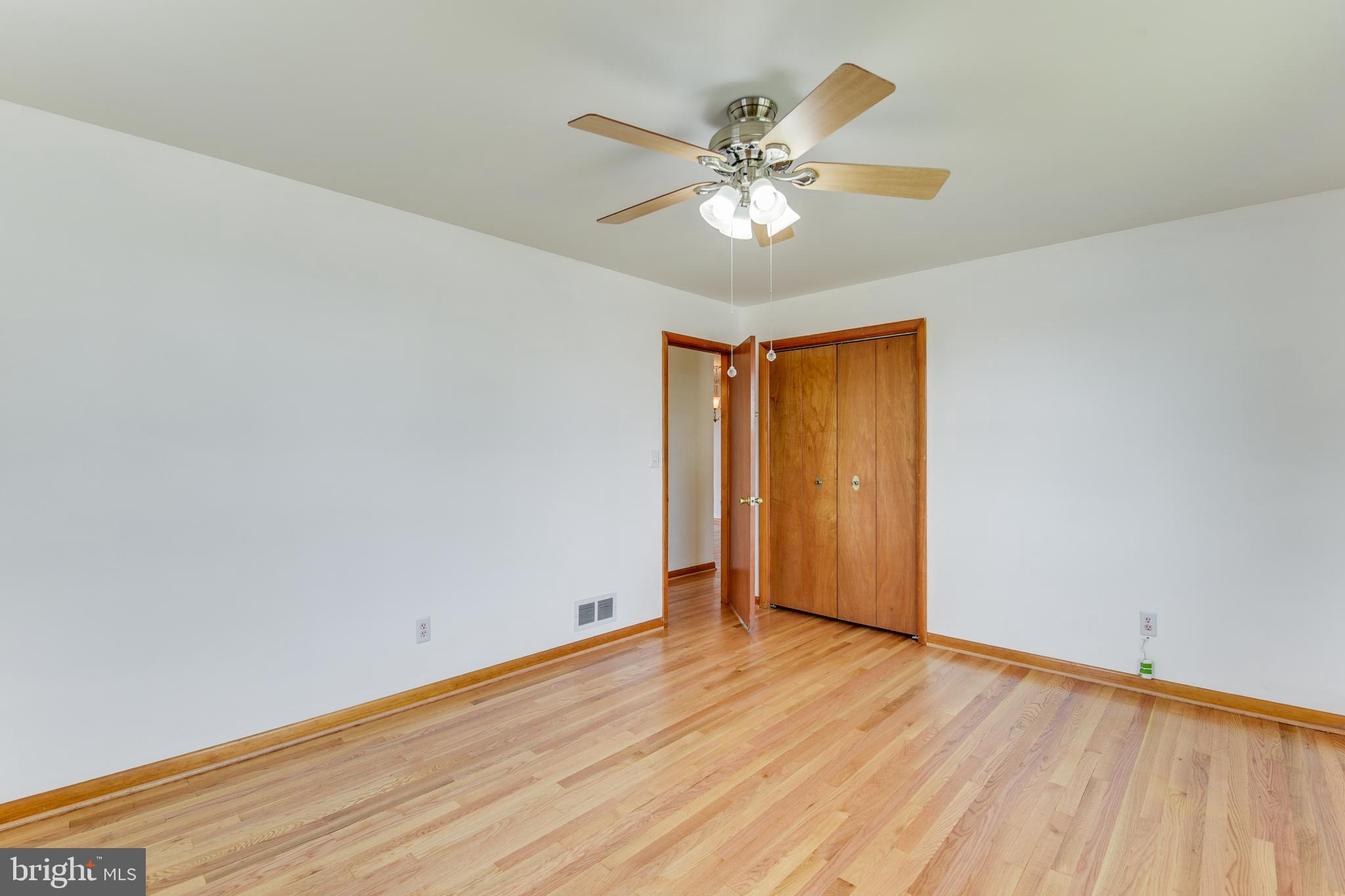 1528 Neighbors Avenue Rosedale, MD 21237 - Photo 17 of 39 Bedroom 1